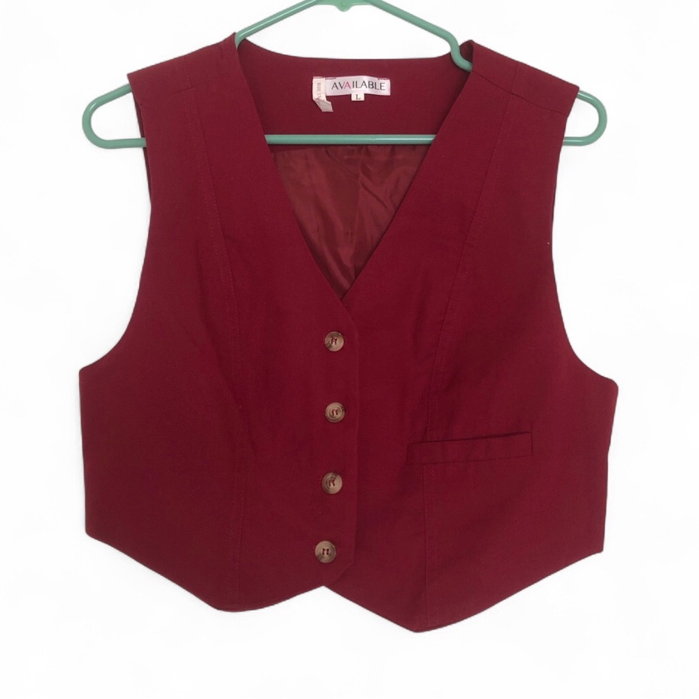 Classic burgundy sleeveless button-down vest
